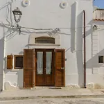 Casetta Bianca Nello Junno *