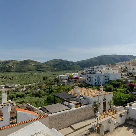 Casetta Bianca Nello Junno Mattinata