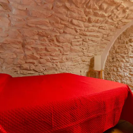 Casetta Bianca Nello Junno *