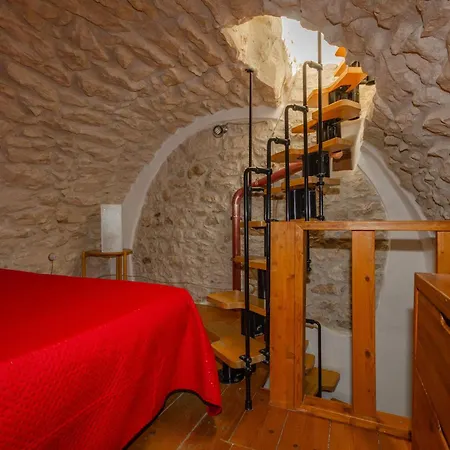 Casetta Bianca Nello Junno