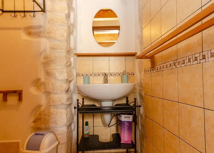 Casetta Bianca Nello Junno Vakantiehuis